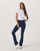 Pose Fitted Tee