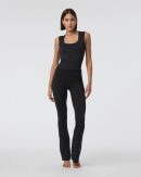 Vuori AllTheFeels? Slim Flare - Short