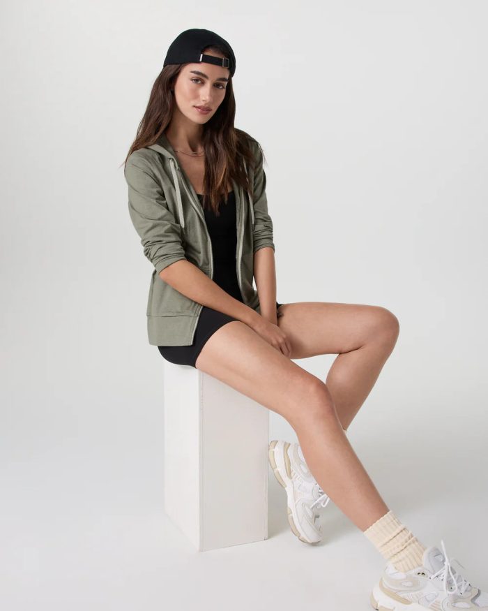 Halo Performance Hoodie 2.0 - Image 4