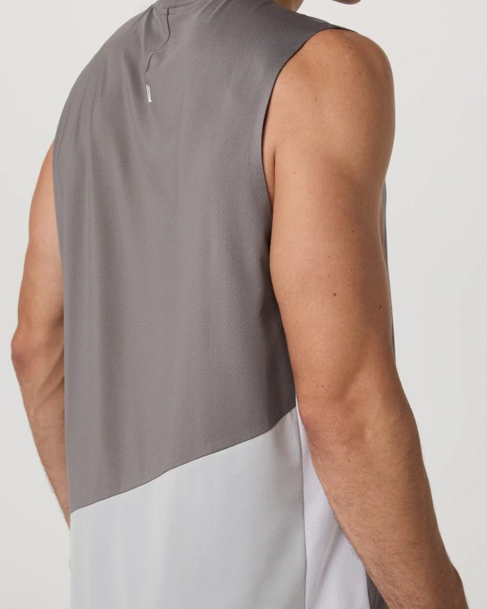 Sleeveless Viewpoint Muscle Tank 2.0 Pro - Image 4