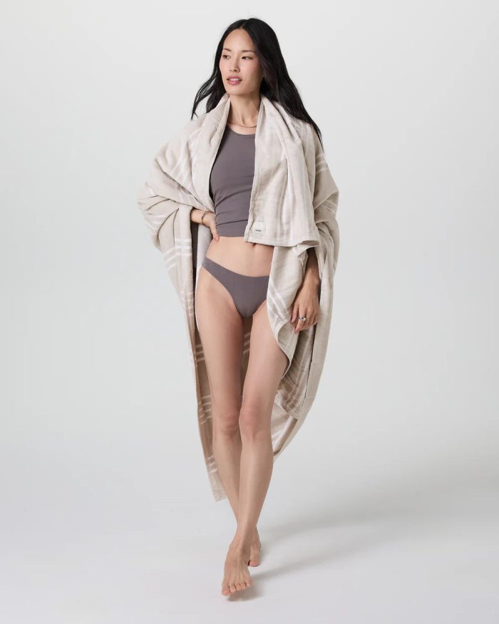 Offshore XL Beach Towel - Image 3