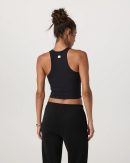Pose Plyo Tank