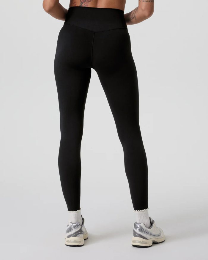 Vuori AllTheForm? Legging- Long - Image 3