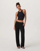 Pose Plyo Tank