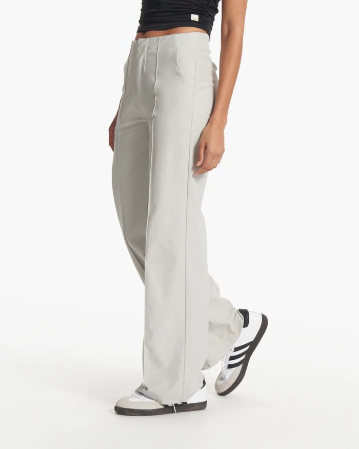 Womens Meta Wideleg - Image 3