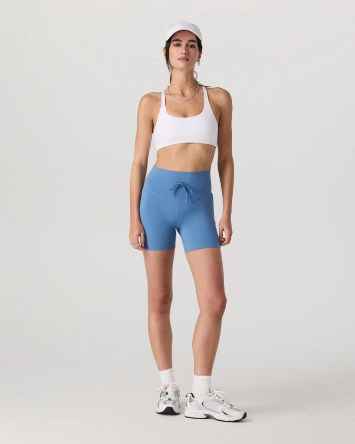 Daily Short - Image 4