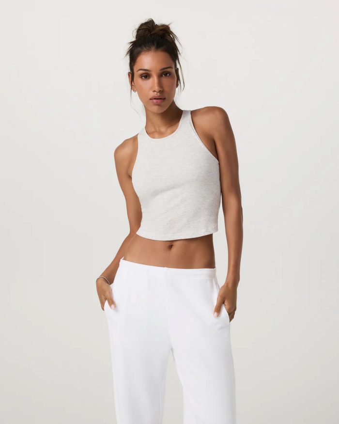 Pose Plyo Tank