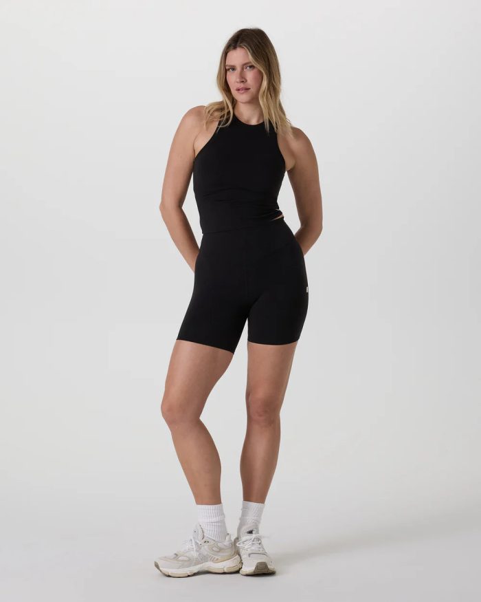 Vuori AllTheFeels? Crew Tank - Image 6