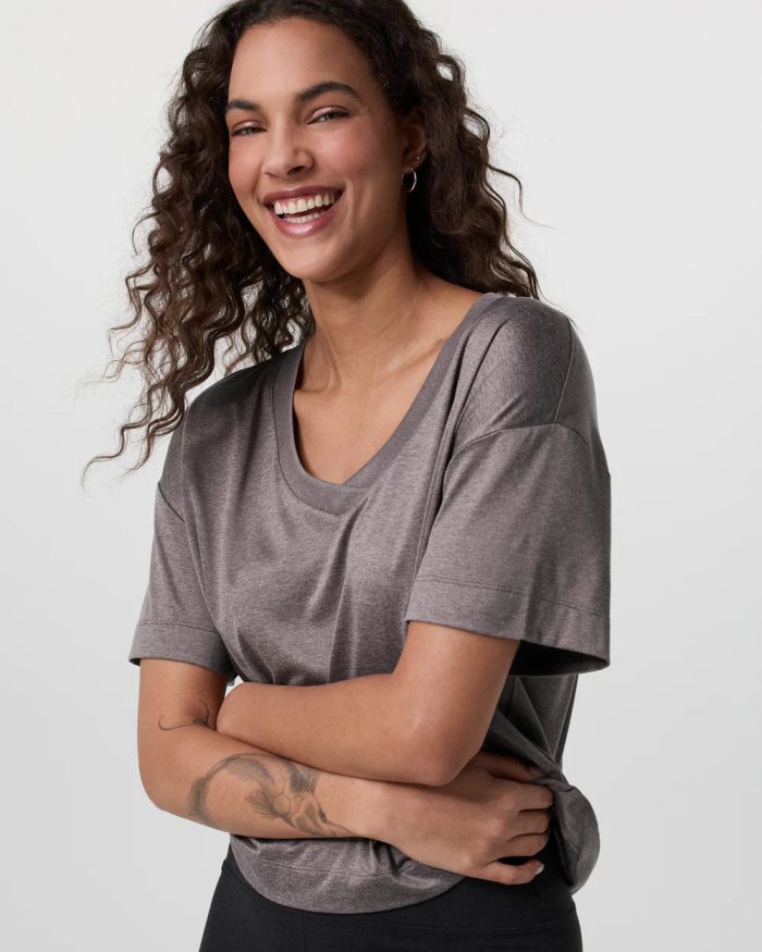 Short Sleeve Energy V-Neck Tee - Image 4